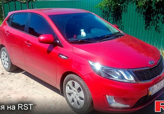 Красный Киа Рио, объемом двигателя 1.6 л и пробегом 28 тыс. км за 8200 $, фото 1 на Automoto.ua