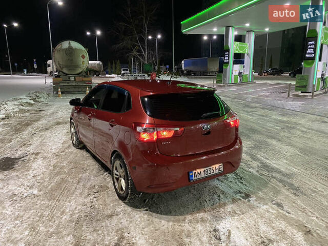 Червоний Кіа Ріо, об'ємом двигуна 1.4 л та пробігом 163 тис. км за 5600 $, фото 7 на Automoto.ua