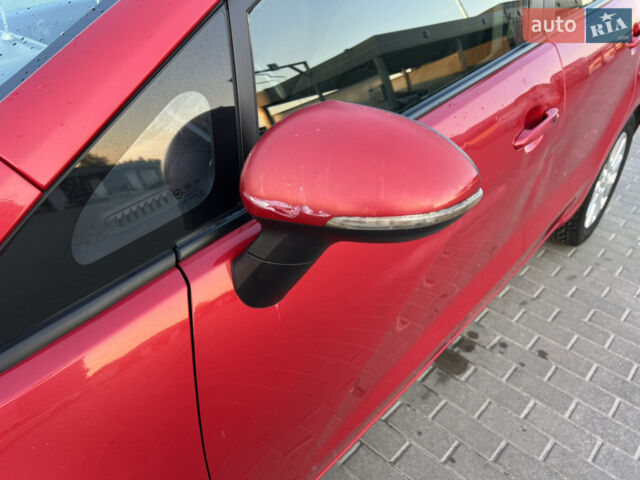 Красный Киа Рио, объемом двигателя 1.1 л и пробегом 203 тыс. км за 6000 $, фото 6 на Automoto.ua