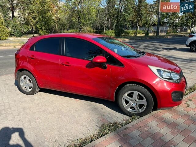 Червоний Кіа Ріо, об'ємом двигуна 1.6 л та пробігом 137 тис. км за 7800 $, фото 1 на Automoto.ua