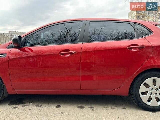 Червоний Кіа Ріо, об'ємом двигуна 1.59 л та пробігом 137 тис. км за 7500 $, фото 8 на Automoto.ua