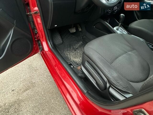 Червоний Кіа Ріо, об'ємом двигуна 1.59 л та пробігом 137 тис. км за 7500 $, фото 27 на Automoto.ua