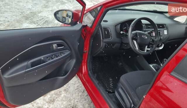 Красный Киа Рио, объемом двигателя 1.12 л и пробегом 97 тыс. км за 6700 $, фото 8 на Automoto.ua