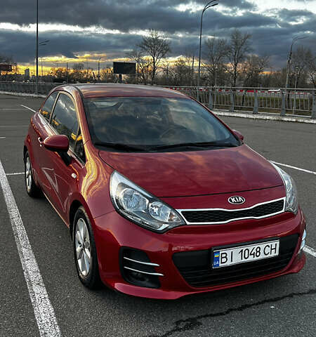 Красный Киа Рио, объемом двигателя 1.4 л и пробегом 77 тыс. км за 12200 $, фото 4 на Automoto.ua