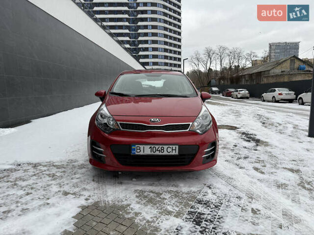 Червоний Кіа Ріо, об'ємом двигуна 1.4 л та пробігом 77 тис. км за 9900 $, фото 7 на Automoto.ua