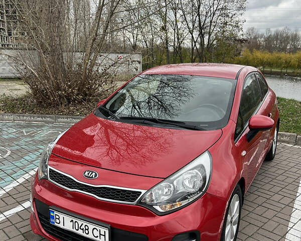 Красный Киа Рио, объемом двигателя 1.4 л и пробегом 77 тыс. км за 12200 $, фото 5 на Automoto.ua