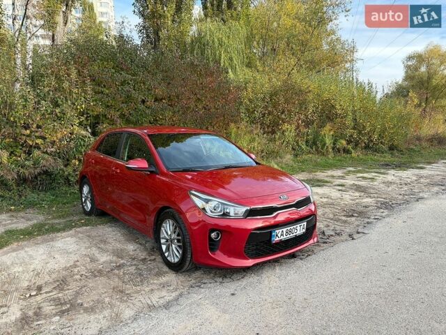 Красный Киа Рио, объемом двигателя 1.37 л и пробегом 100 тыс. км за 14500 $, фото 1 на Automoto.ua