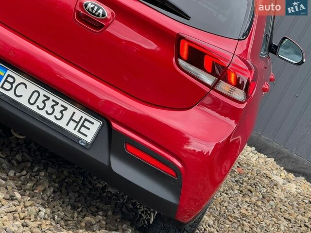 Красный Киа Рио, объемом двигателя 1.4 л и пробегом 23 тыс. км за 15500 $, фото 35 на Automoto.ua