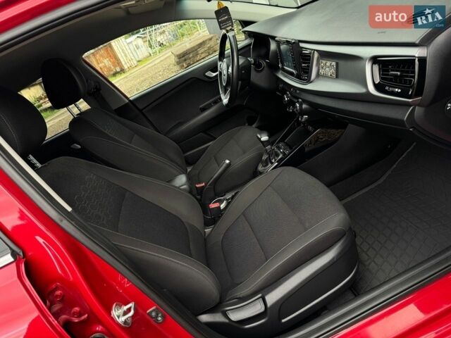 Красный Киа Рио, объемом двигателя 1.4 л и пробегом 23 тыс. км за 15500 $, фото 48 на Automoto.ua