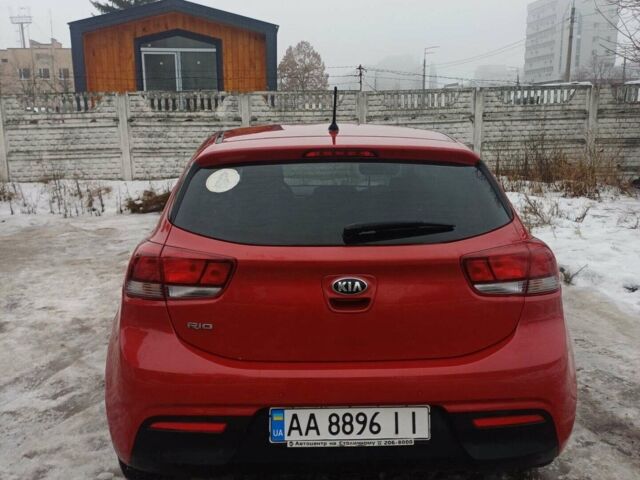 Красный Киа Рио, объемом двигателя 1.6 л и пробегом 47 тыс. км за 15300 $, фото 3 на Automoto.ua