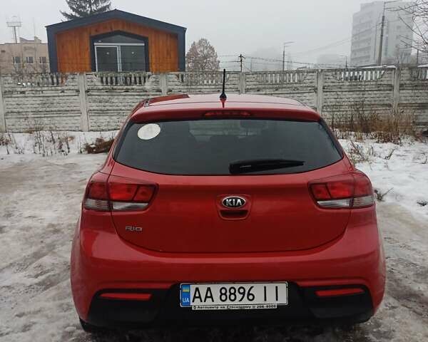 Красный Киа Рио, объемом двигателя 1.6 л и пробегом 46 тыс. км за 15900 $, фото 3 на Automoto.ua