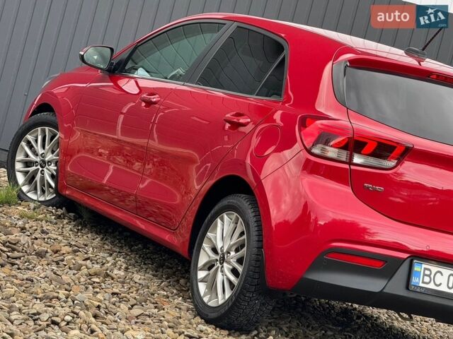 Красный Киа Рио, объемом двигателя 1.4 л и пробегом 23 тыс. км за 15500 $, фото 25 на Automoto.ua