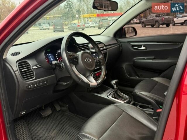 Красный Киа Рио, объемом двигателя 1.59 л и пробегом 79 тыс. км за 15000 $, фото 2 на Automoto.ua
