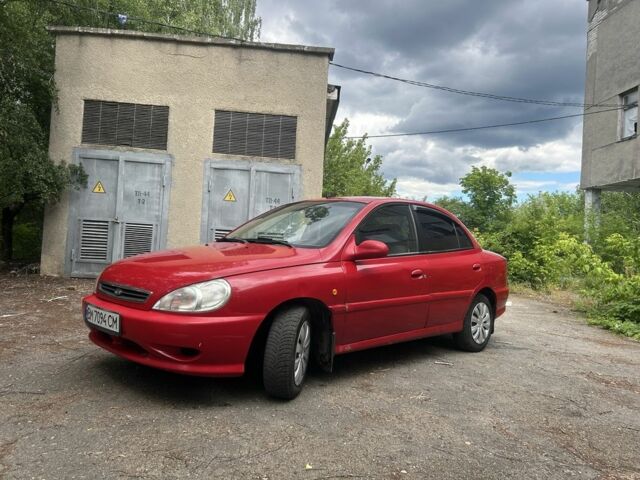 Красный Киа Рио, объемом двигателя 1.3 л и пробегом 300 тыс. км за 2200 $, фото 12 на Automoto.ua