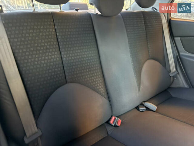 Красный Киа Рио, объемом двигателя 1.4 л и пробегом 272 тыс. км за 3999 $, фото 9 на Automoto.ua