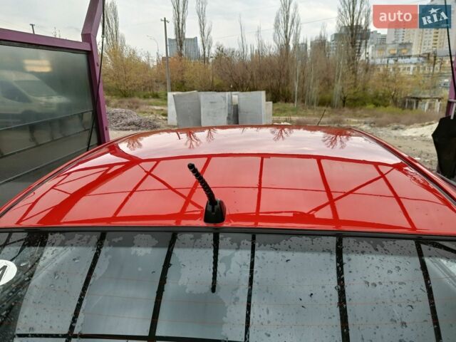 Красный Киа Рио, объемом двигателя 1.3 л и пробегом 230 тыс. км за 4500 $, фото 9 на Automoto.ua
