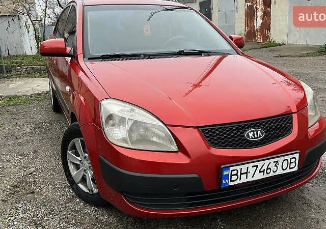 Красный Киа Рио, объемом двигателя 1.49 л и пробегом 198 тыс. км за 3999 $, фото 27 на Automoto.ua