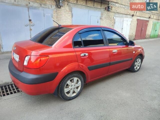 Красный Киа Рио, объемом двигателя 1.4 л и пробегом 185 тыс. км за 4200 $, фото 8 на Automoto.ua