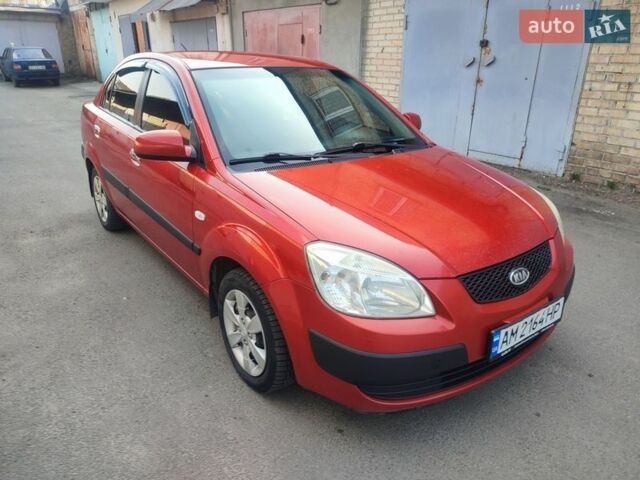 Червоний Кіа Ріо, об'ємом двигуна 1.4 л та пробігом 185 тис. км за 4500 $, фото 10 на Automoto.ua