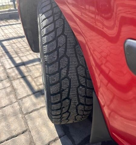 Красный Киа Рио, объемом двигателя 1.4 л и пробегом 274 тыс. км за 3800 $, фото 8 на Automoto.ua