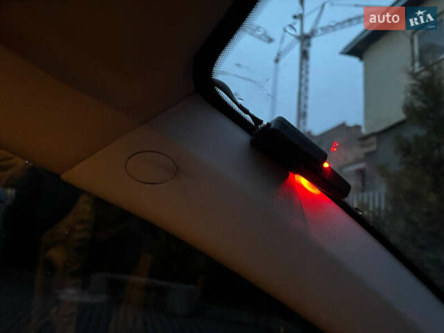 Красный Киа Рио, объемом двигателя 1.4 л и пробегом 24 тыс. км за 6800 $, фото 14 на Automoto.ua