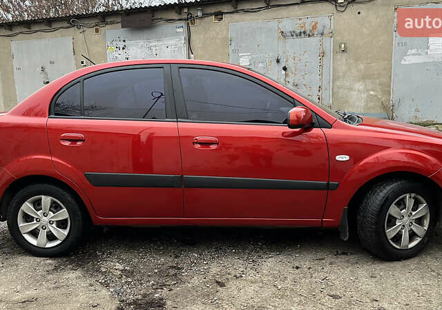 Красный Киа Рио, объемом двигателя 1.49 л и пробегом 198 тыс. км за 3999 $, фото 21 на Automoto.ua