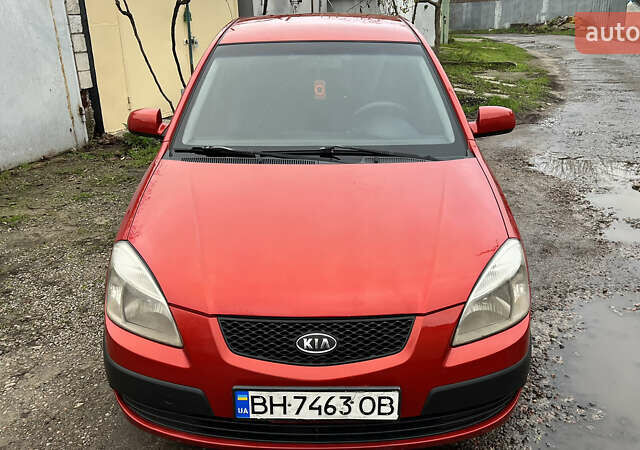 Красный Киа Рио, объемом двигателя 1.49 л и пробегом 198 тыс. км за 3999 $, фото 17 на Automoto.ua