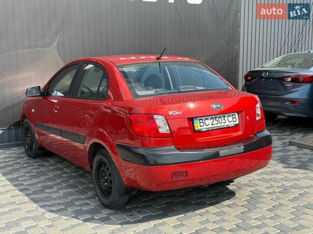 Красный Киа Рио, объемом двигателя 1.4 л и пробегом 155 тыс. км за 3700 $, фото 11 на Automoto.ua