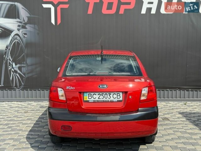 Красный Киа Рио, объемом двигателя 1.4 л и пробегом 155 тыс. км за 3700 $, фото 9 на Automoto.ua