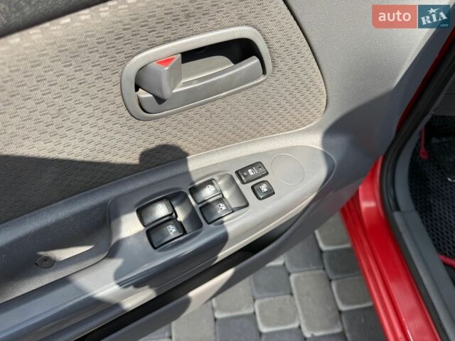 Красный Киа Рио, объемом двигателя 1.4 л и пробегом 155 тыс. км за 3700 $, фото 13 на Automoto.ua