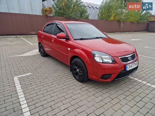 Киа Рио 2010 в Черкассах на Automoto.ua Красный Киа Рио, объемом двигателя 1.34 л и пробегом 275 тыс. км за 4300 $, фото 9 на Automoto.ua