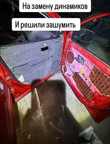 Красный Киа Рио, объемом двигателя 1.4 л и пробегом 62 тыс. км за 5600 $, фото 1 на Automoto.ua