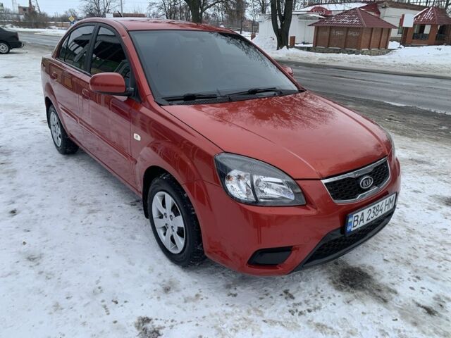 Червоний Кіа Ріо, об'ємом двигуна 1.4 л та пробігом 184 тис. км за 5300 $, фото 5 на Automoto.ua