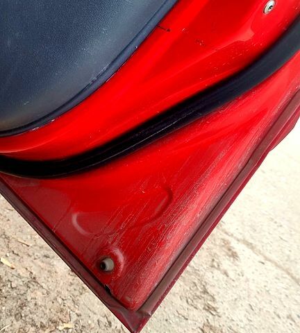 Червоний Кіа Ріо, об'ємом двигуна 1.4 л та пробігом 200 тис. км за 4800 $, фото 6 на Automoto.ua