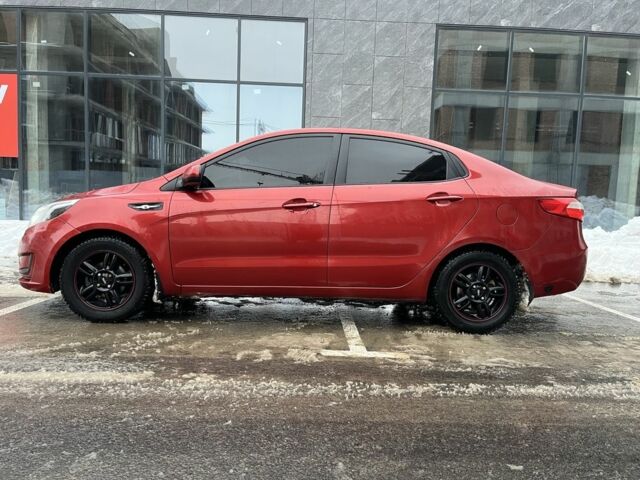 Червоний Кіа Ріо, об'ємом двигуна 1.4 л та пробігом 212 тис. км за 6000 $, фото 7 на Automoto.ua