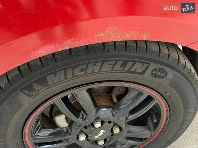 Красный Киа Рио, объемом двигателя 1.4 л и пробегом 214 тыс. км за 5900 $, фото 16 на Automoto.ua