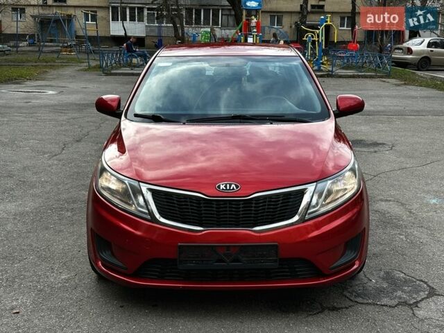 Красный Киа Рио, объемом двигателя 1.4 л и пробегом 190 тыс. км за 6350 $, фото 1 на Automoto.ua