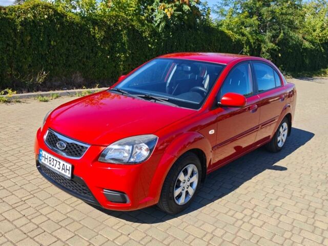 Красный Киа Рио, объемом двигателя 1.4 л и пробегом 142 тыс. км за 5699 $, фото 14 на Automoto.ua