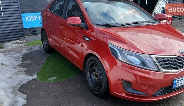 Красный Киа Рио, объемом двигателя 1.4 л и пробегом 319 тыс. км за 6000 $, фото 7 на Automoto.ua