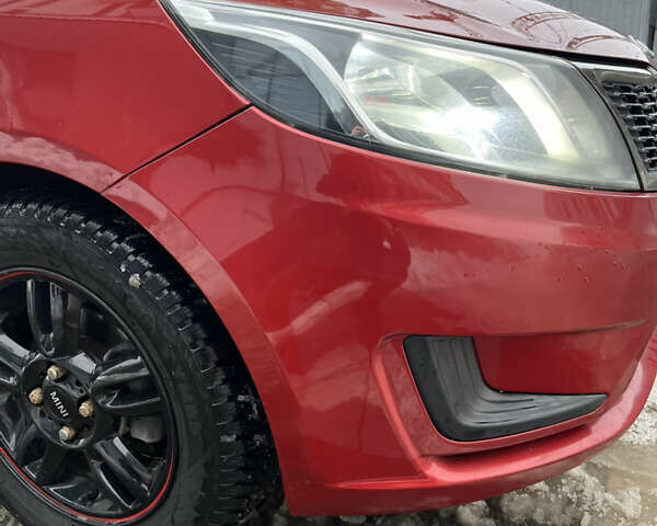 Красный Киа Рио, объемом двигателя 1.4 л и пробегом 212 тыс. км за 6000 $, фото 20 на Automoto.ua