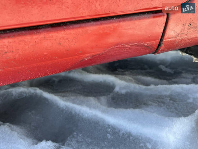 Червоний Кіа Ріо, об'ємом двигуна 1.4 л та пробігом 170 тис. км за 4500 $, фото 13 на Automoto.ua