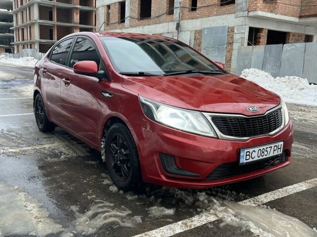 Червоний Кіа Ріо, об'ємом двигуна 1.4 л та пробігом 212 тис. км за 6000 $, фото 2 на Automoto.ua