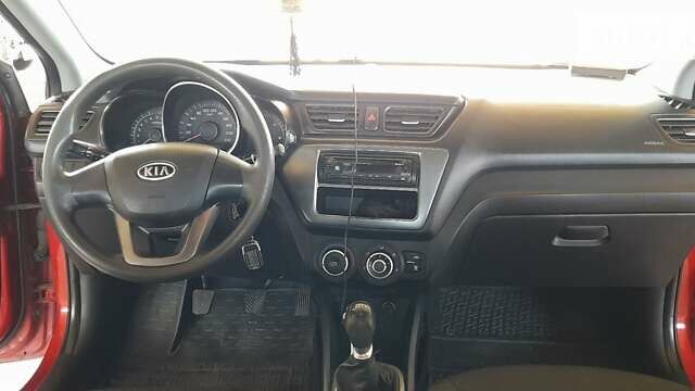 Красный Киа Рио, объемом двигателя 1.4 л и пробегом 319 тыс. км за 6000 $, фото 23 на Automoto.ua