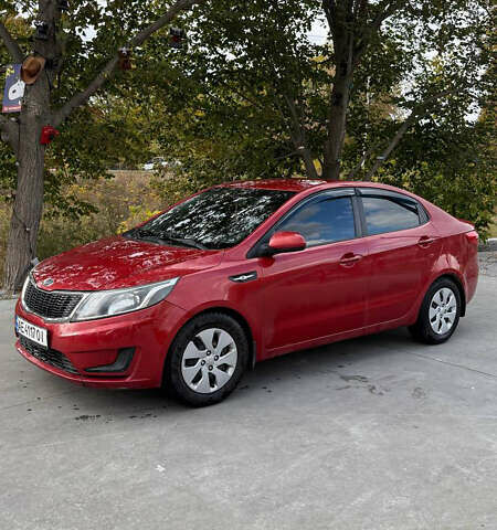 Червоний Кіа Ріо, об'ємом двигуна 1.4 л та пробігом 158 тис. км за 6500 $, фото 2 на Automoto.ua