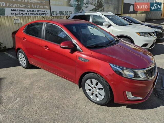 Красный Киа Рио, объемом двигателя 1.59 л и пробегом 96 тыс. км за 8100 $, фото 8 на Automoto.ua