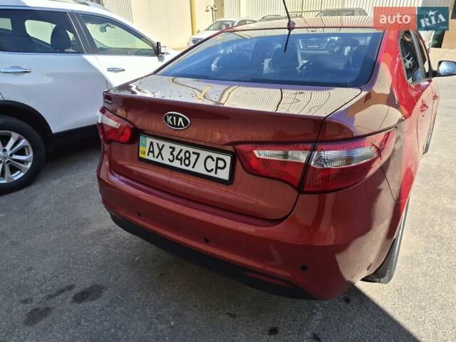 Красный Киа Рио, объемом двигателя 1.59 л и пробегом 96 тыс. км за 8100 $, фото 3 на Automoto.ua