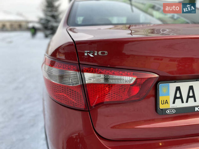Червоний Кіа Ріо, об'ємом двигуна 1.6 л та пробігом 113 тис. км за 9500 $, фото 53 на Automoto.ua