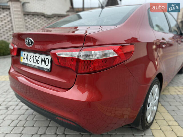 Красный Киа Рио, объемом двигателя 1.59 л и пробегом 113 тыс. км за 9700 $, фото 12 на Automoto.ua