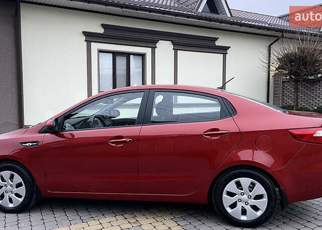 Красный Киа Рио, объемом двигателя 1.59 л и пробегом 113 тыс. км за 9700 $, фото 24 на Automoto.ua