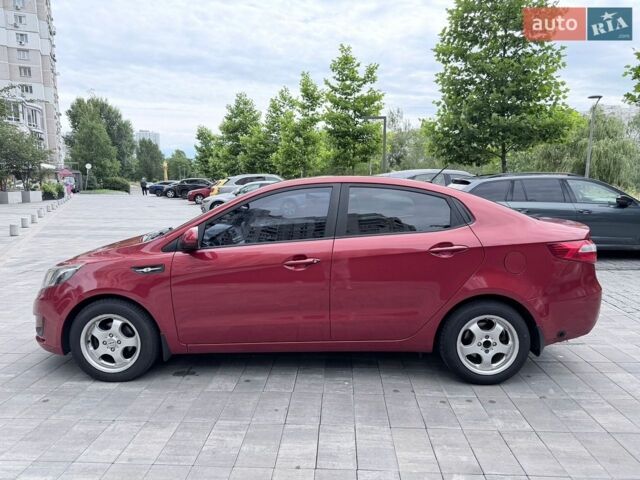 Красный Киа Рио, объемом двигателя 1.4 л и пробегом 135 тыс. км за 7500 $, фото 7 на Automoto.ua